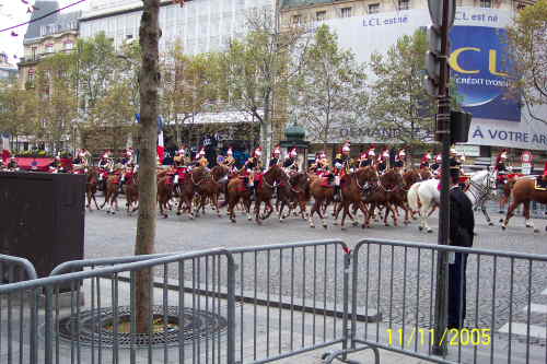 Paraden p Champs-lysses